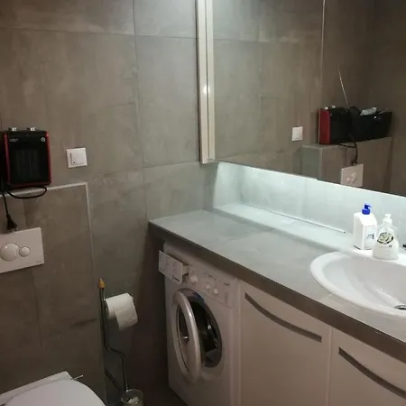 Marina Apartman Balatonszárszó