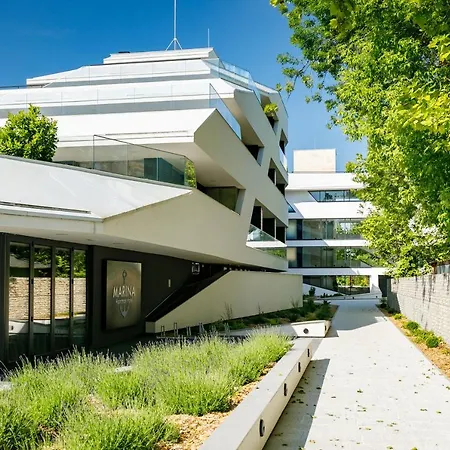 Marina Apartman Lägenhet *